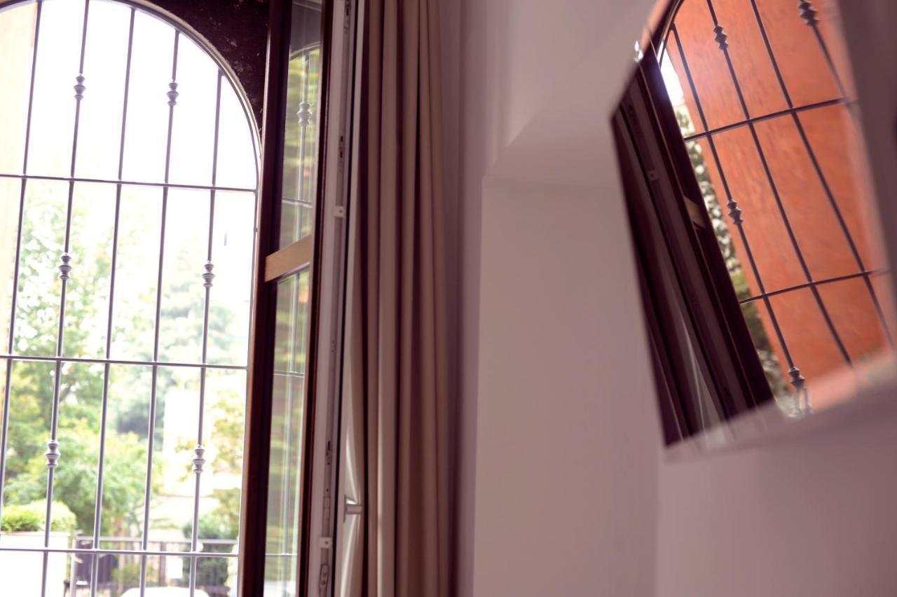 Hotel Fioralba Milan Exterior photo